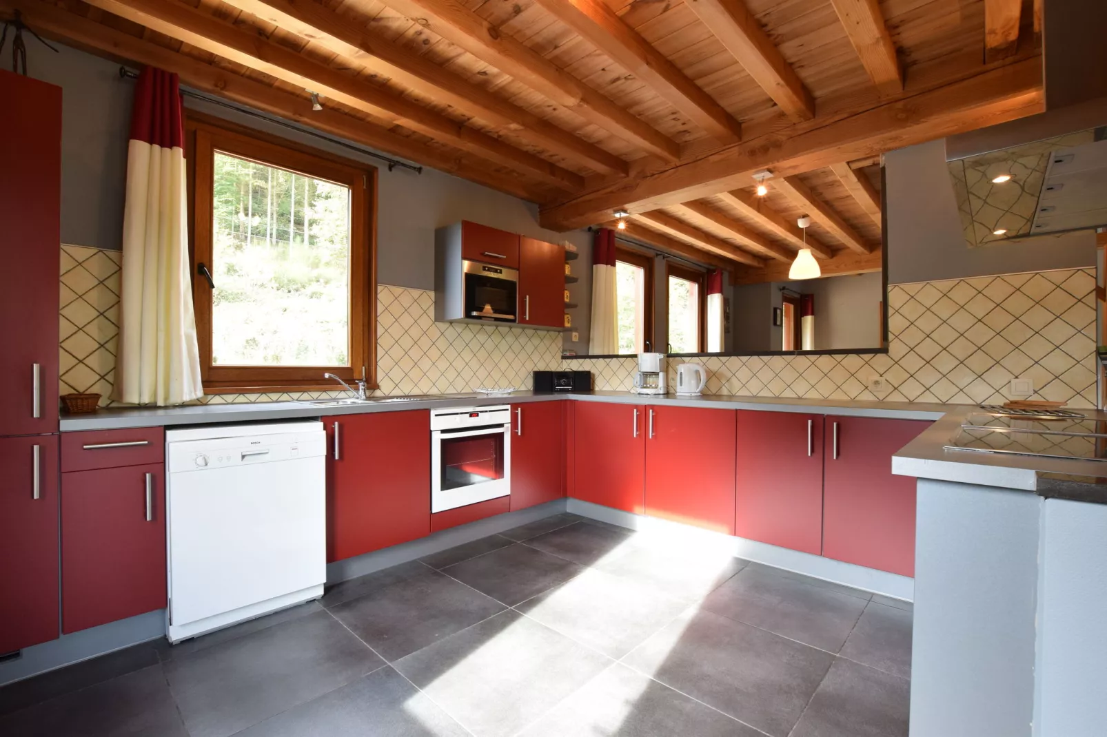 Le Saint Thibaut-Kitchen