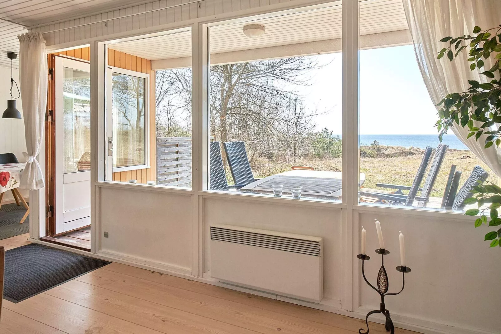 6 person holiday home in Aakirkeby-By Traum-Indoor