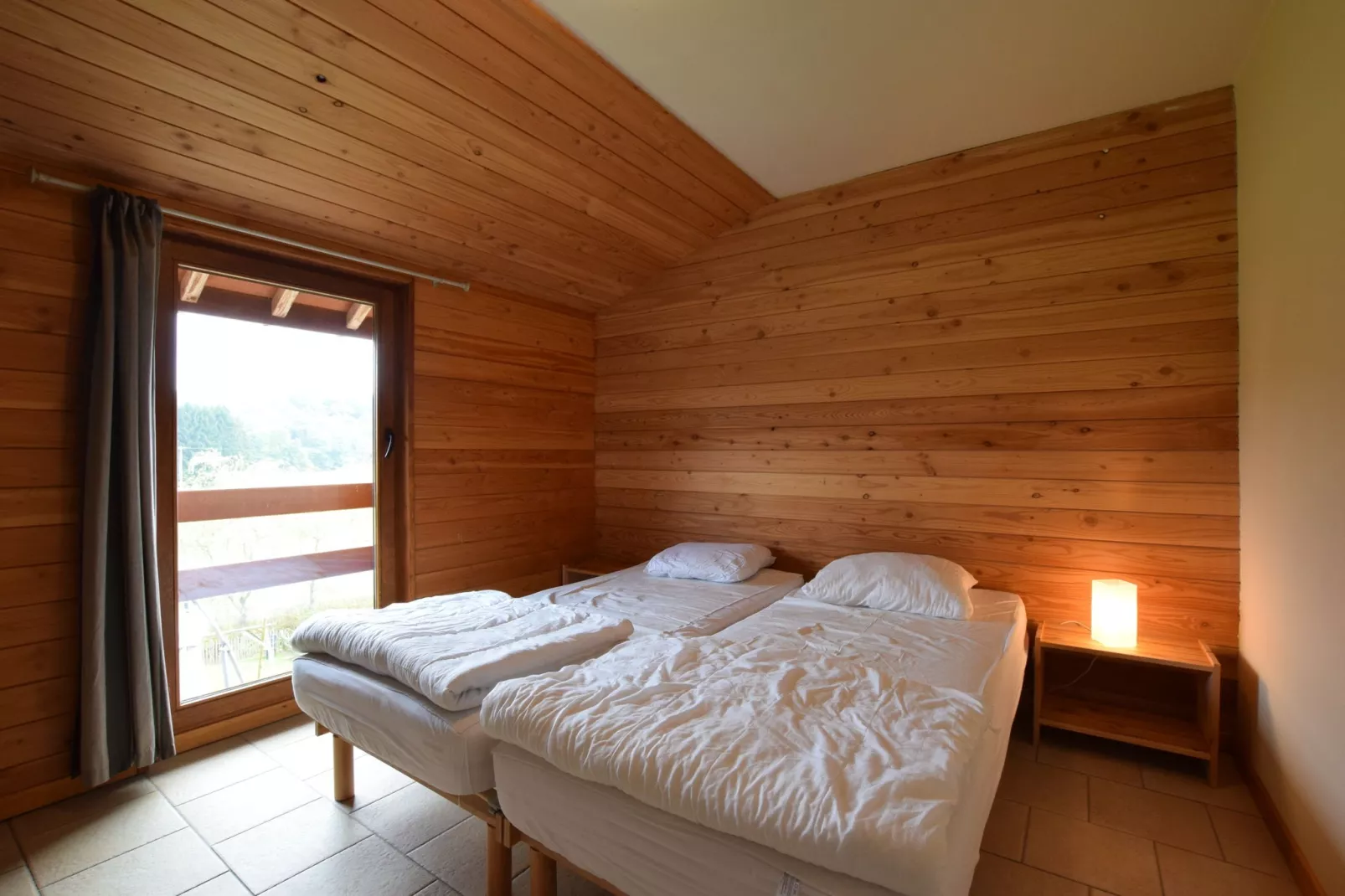 Le Saint Thibaut-Bedroom