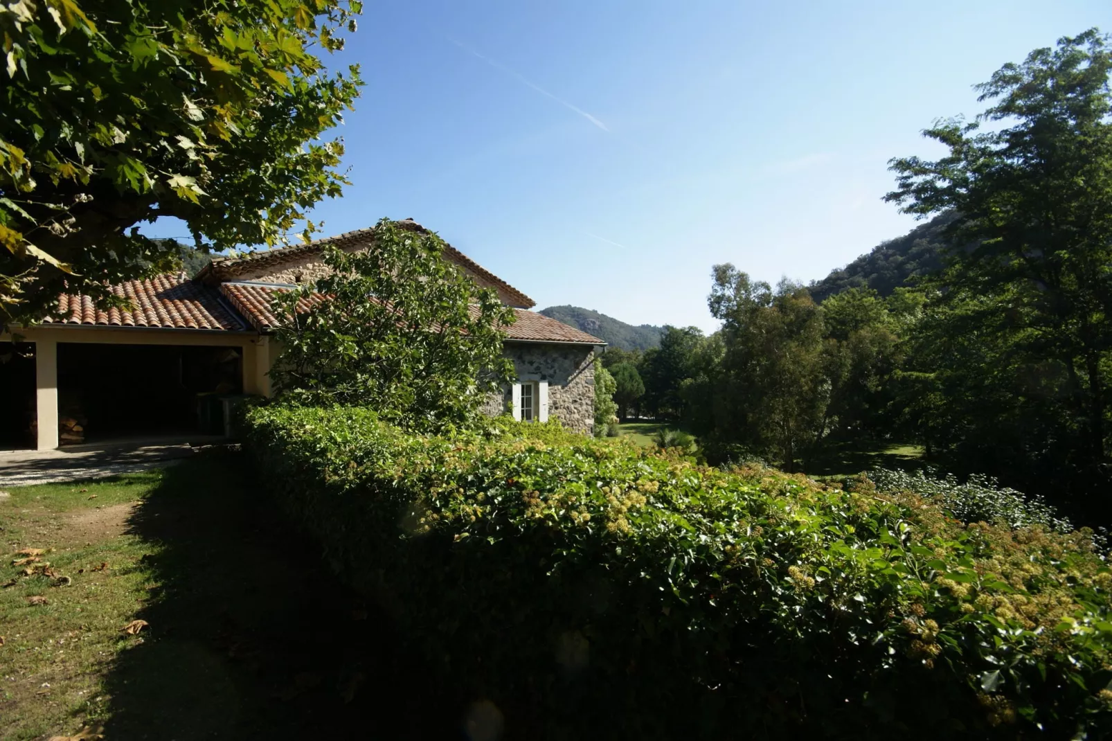 Maison de vacances - La Pergola-Gardens summer