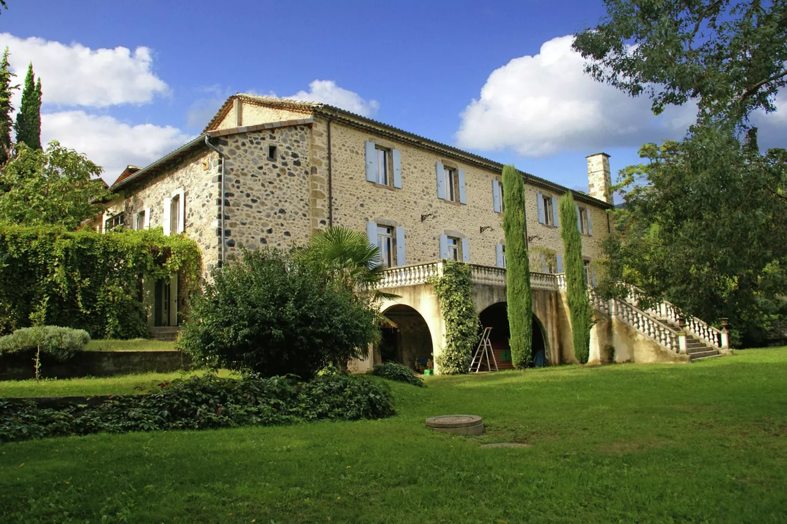 Appartement - La Feniere-Exterior summer
