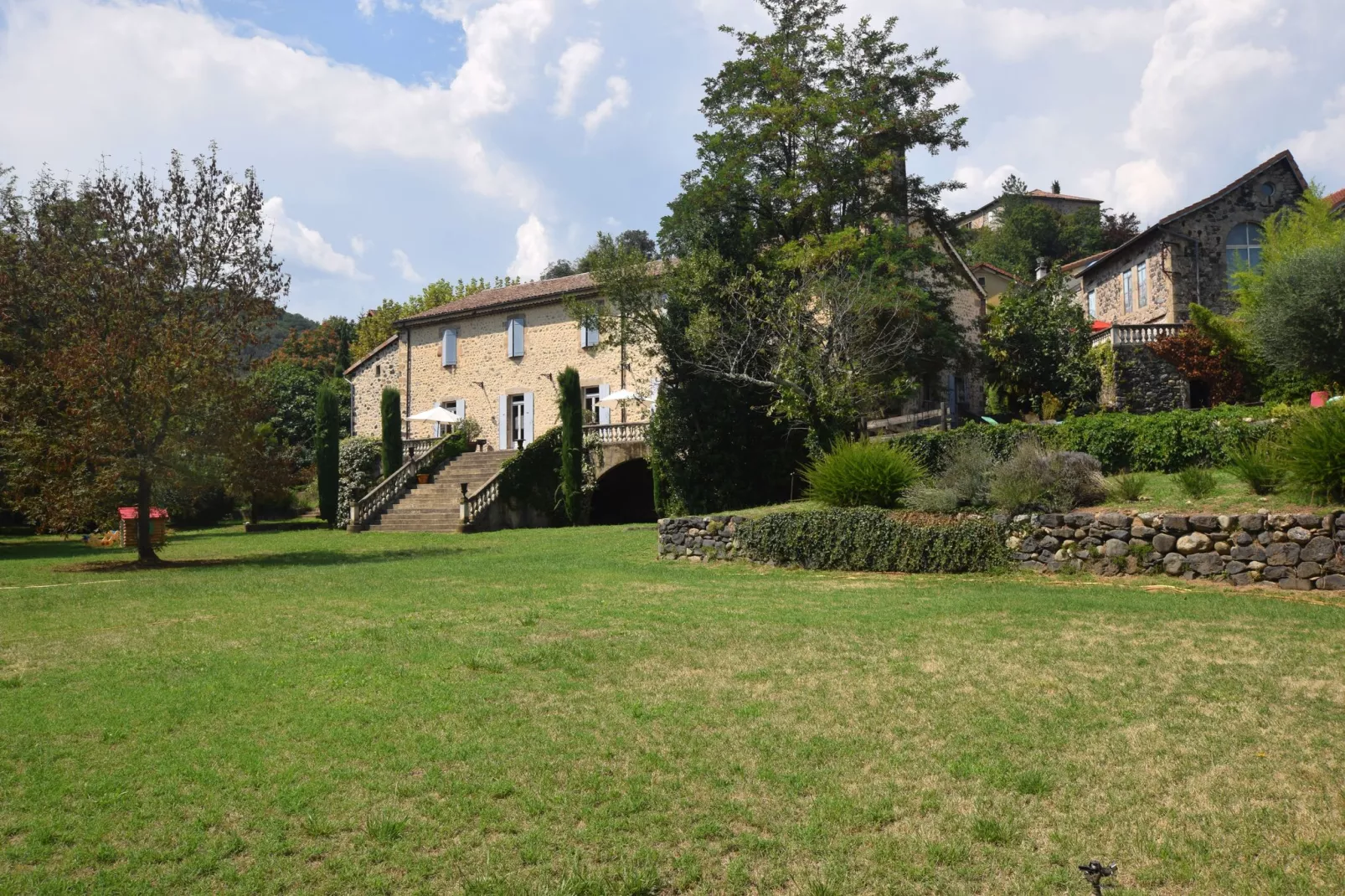 Appartement - La Feniere-Gardens summer