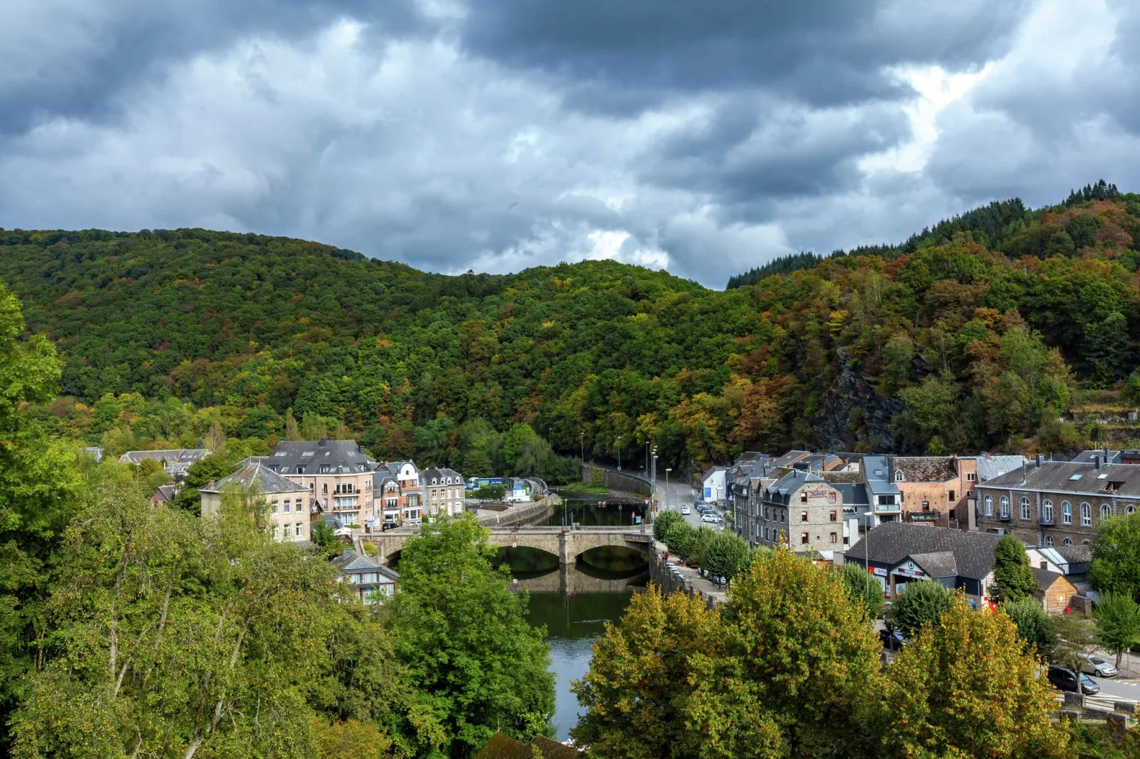 Macray La Colline aux Framboises-Areas summer 20km