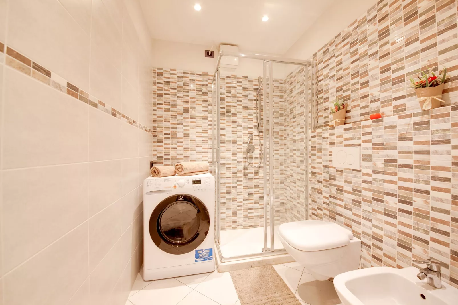 Aida-Bathroom
