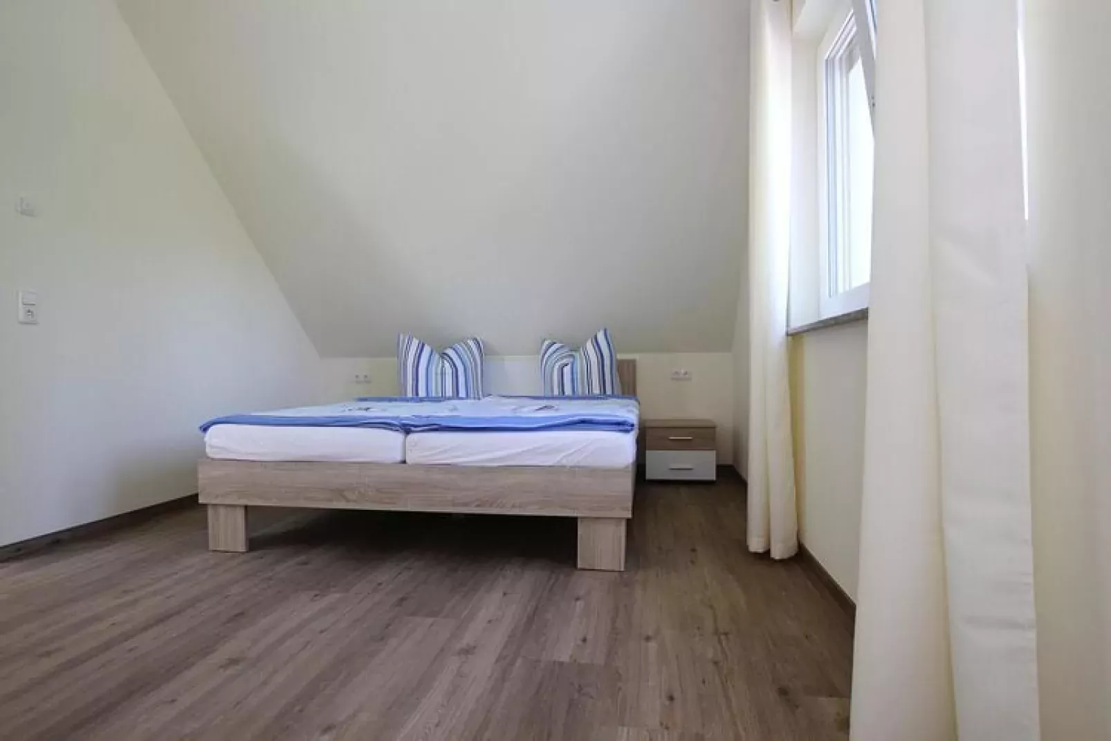 Apartment Hafenflair / Haus 1 OG-Wohnung 3 4 Pers-Bedroom