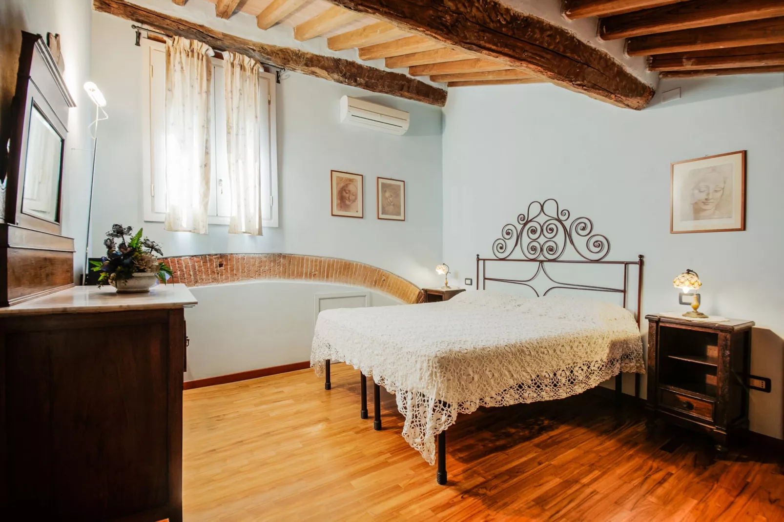 Gaia Gala-Bedroom