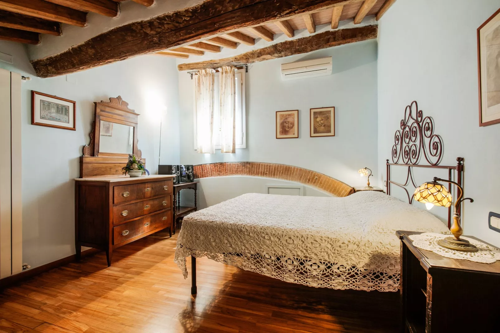 Gaia Gala-Bedroom