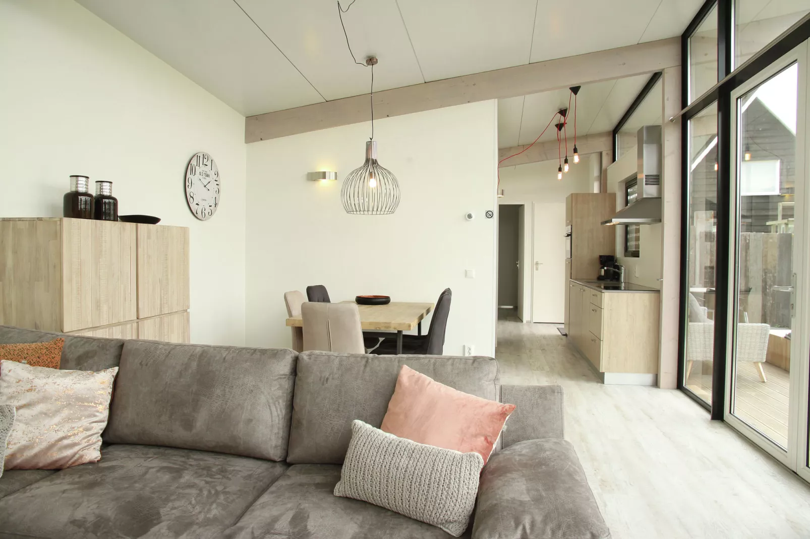 Luxe Lodge aan de Duinen-Living room
