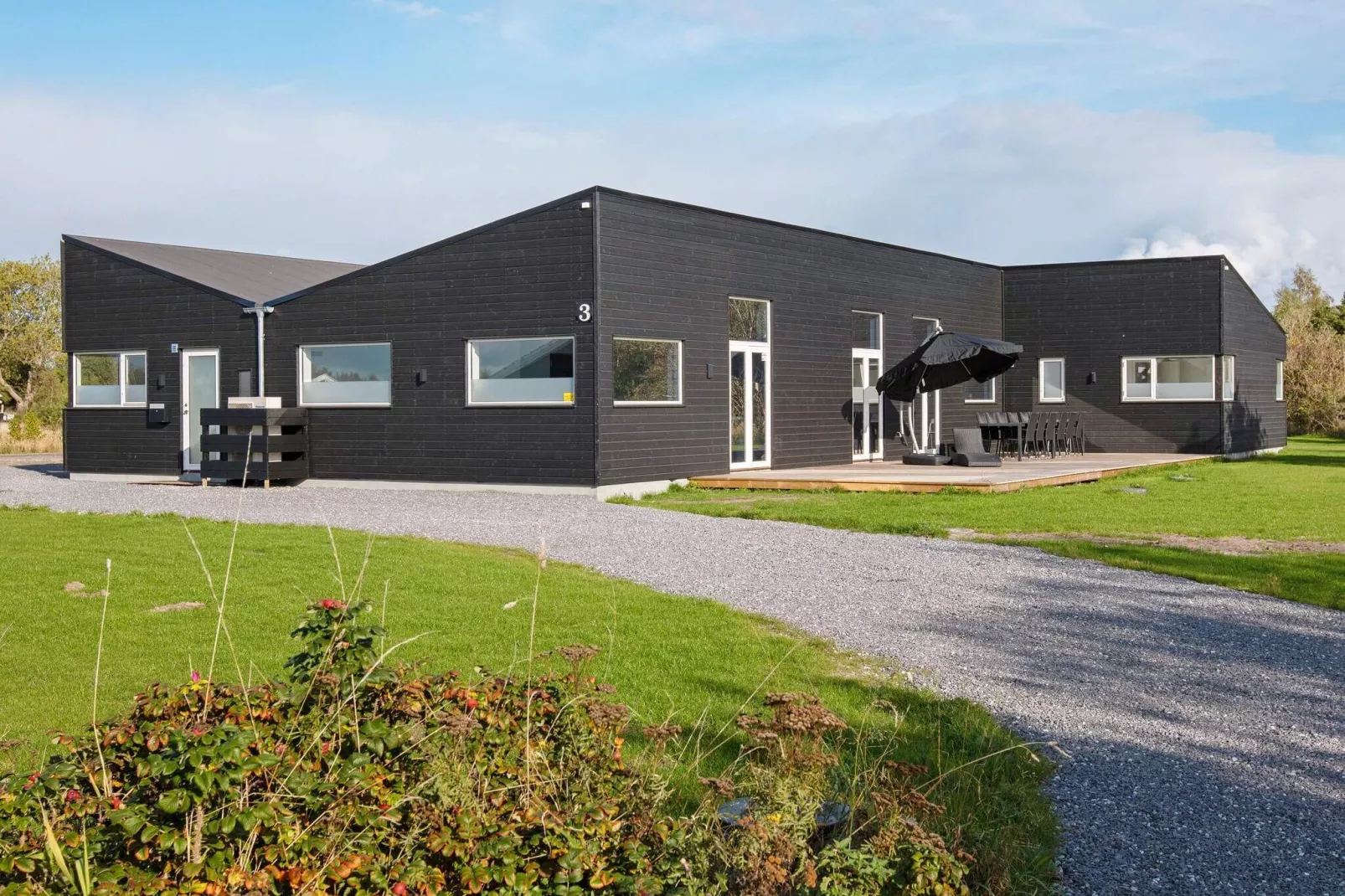 16 Personen Ferienhaus in Væggerløse