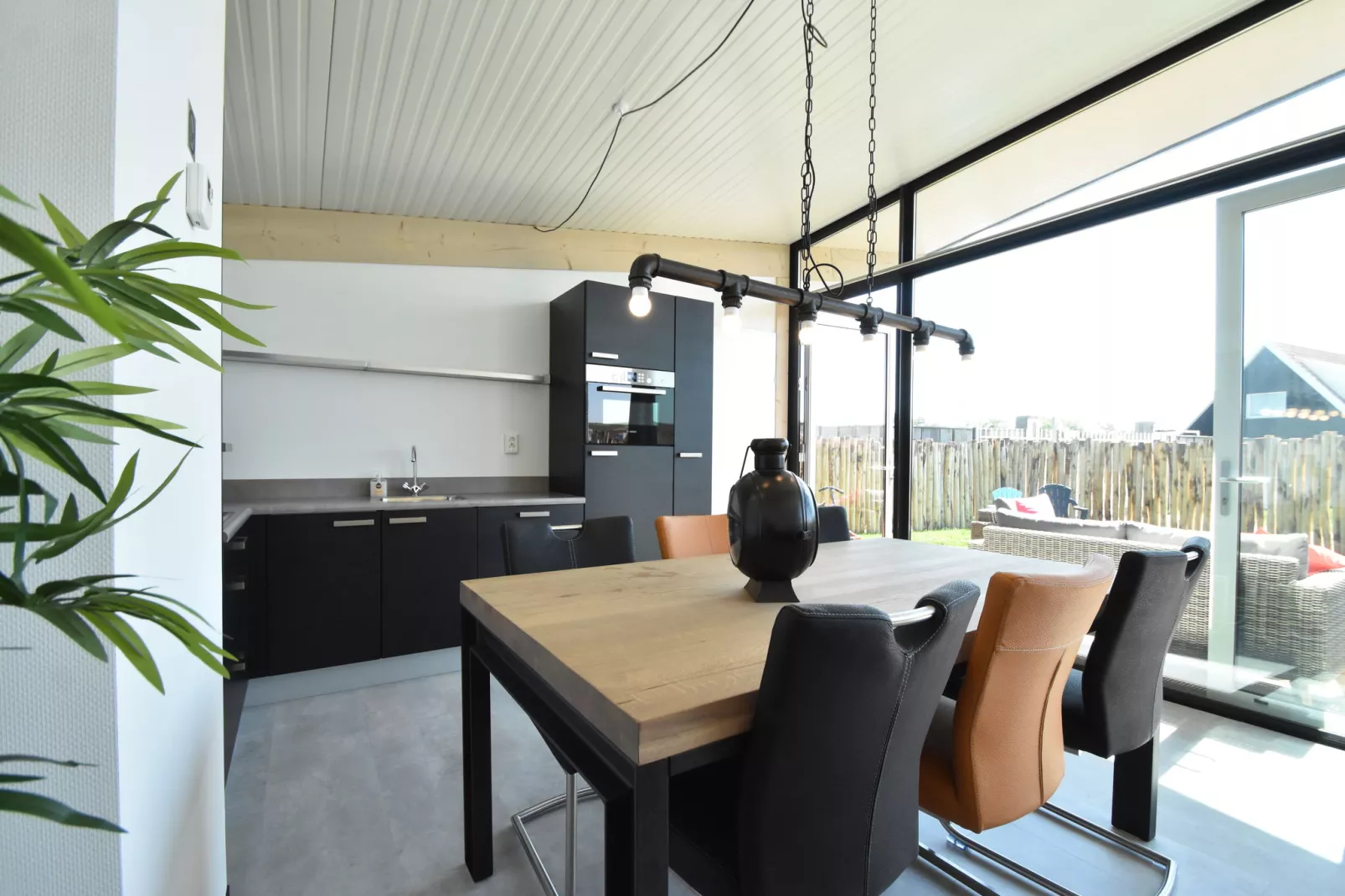 Quality Lodge aan de Duinen-Dining room