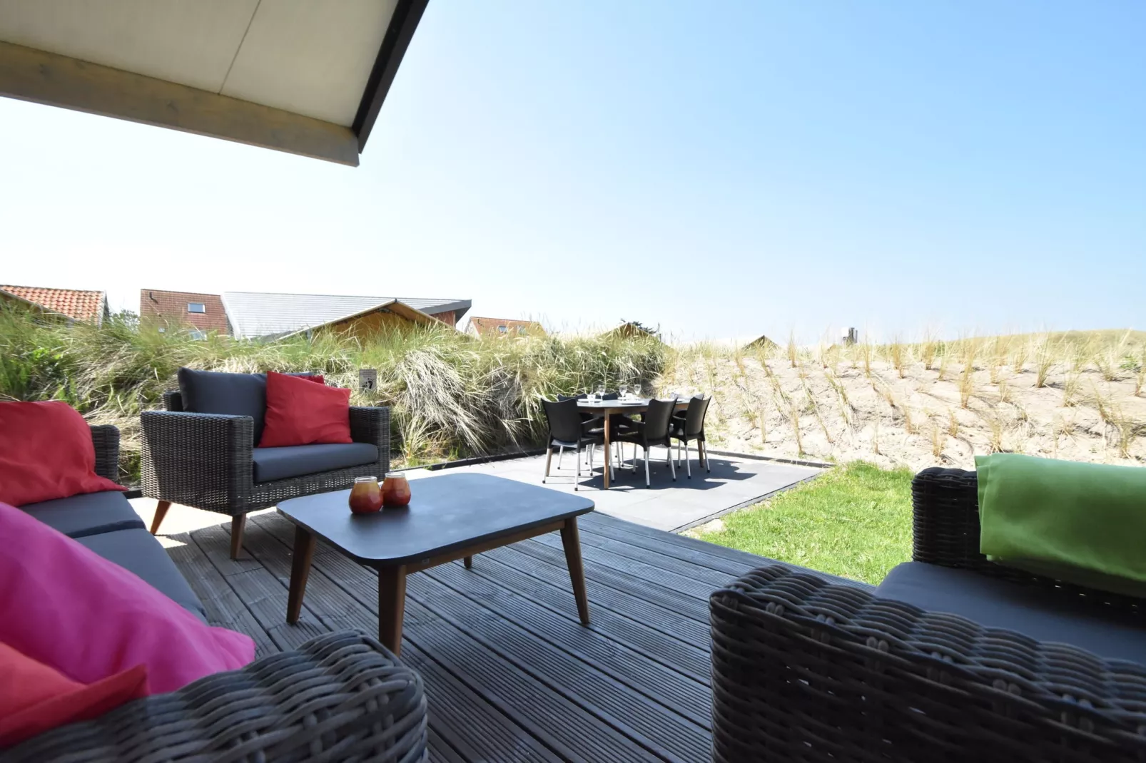 Familie Lodge aan de Duinen-View summer