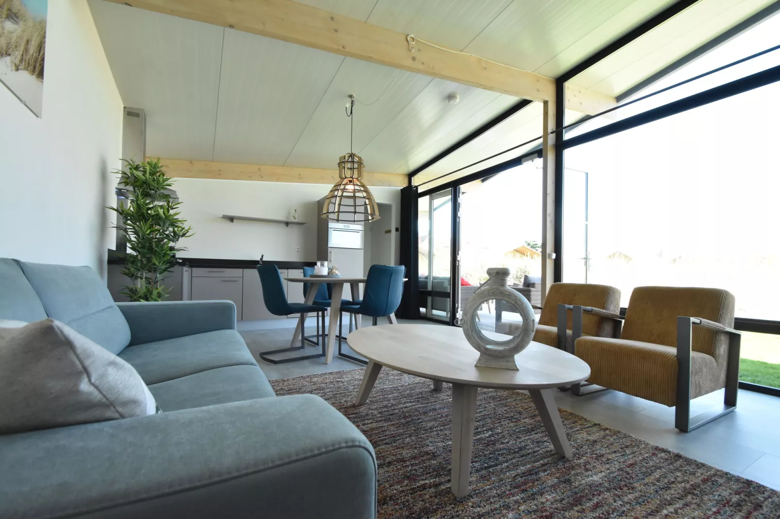 Familie Lodge aan de Duinen-Living room