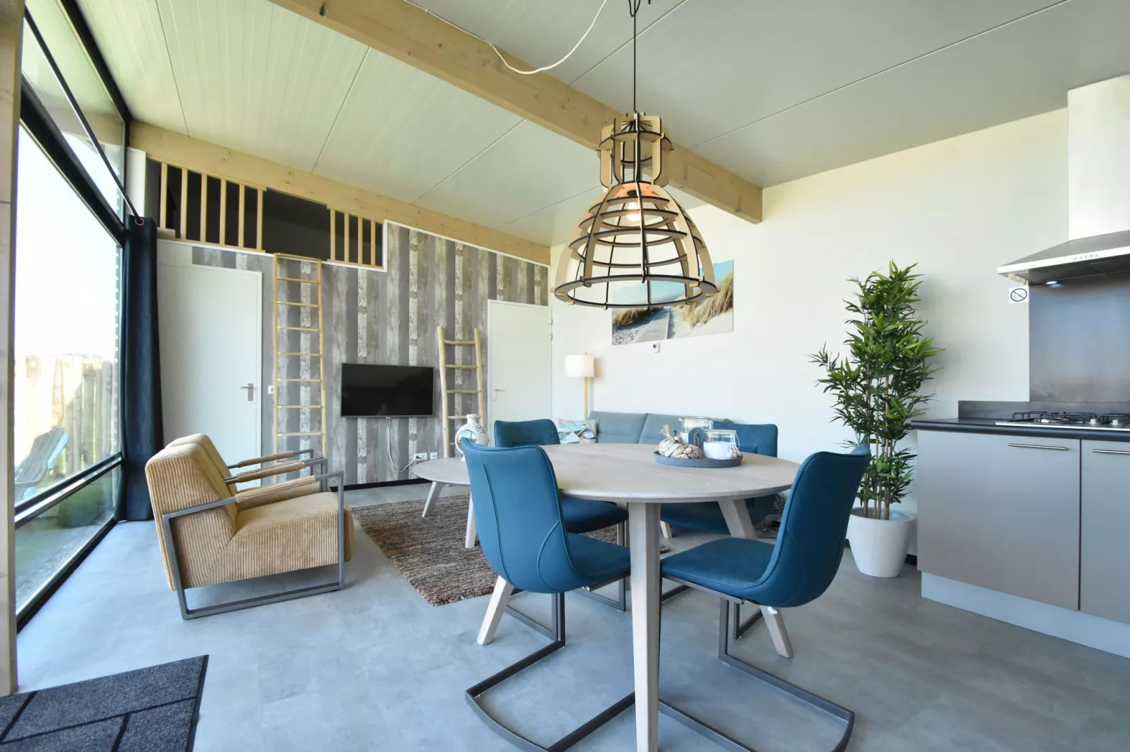 Familie Lodge aan de Duinen-Living room