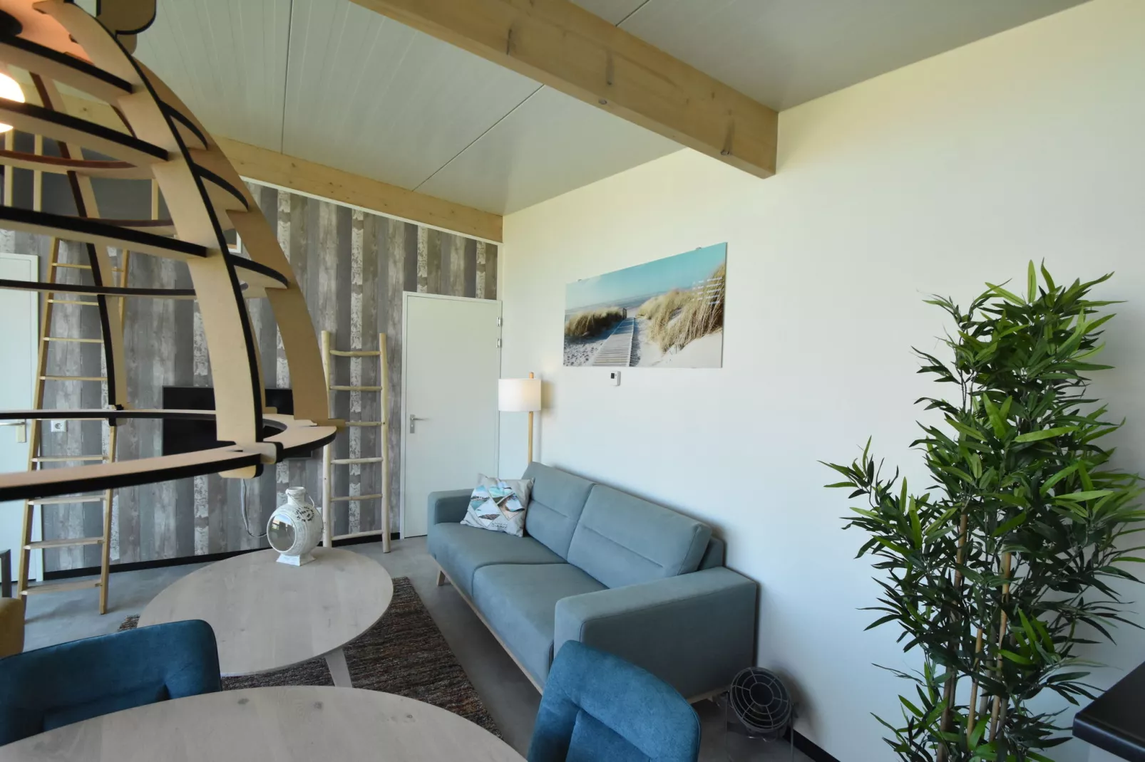 Familie Lodge aan de Duinen-Living room
