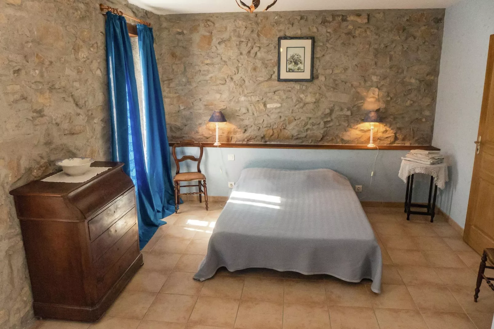 Affele - MONTBRUN-DES-CORBIÈRES-Bedroom