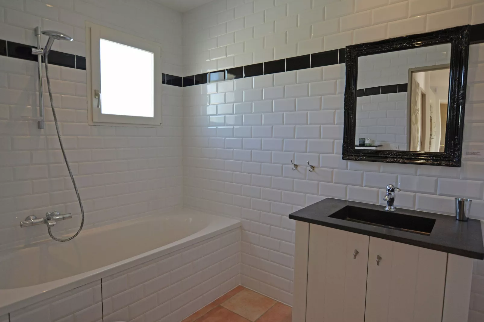 Escales-Bathroom