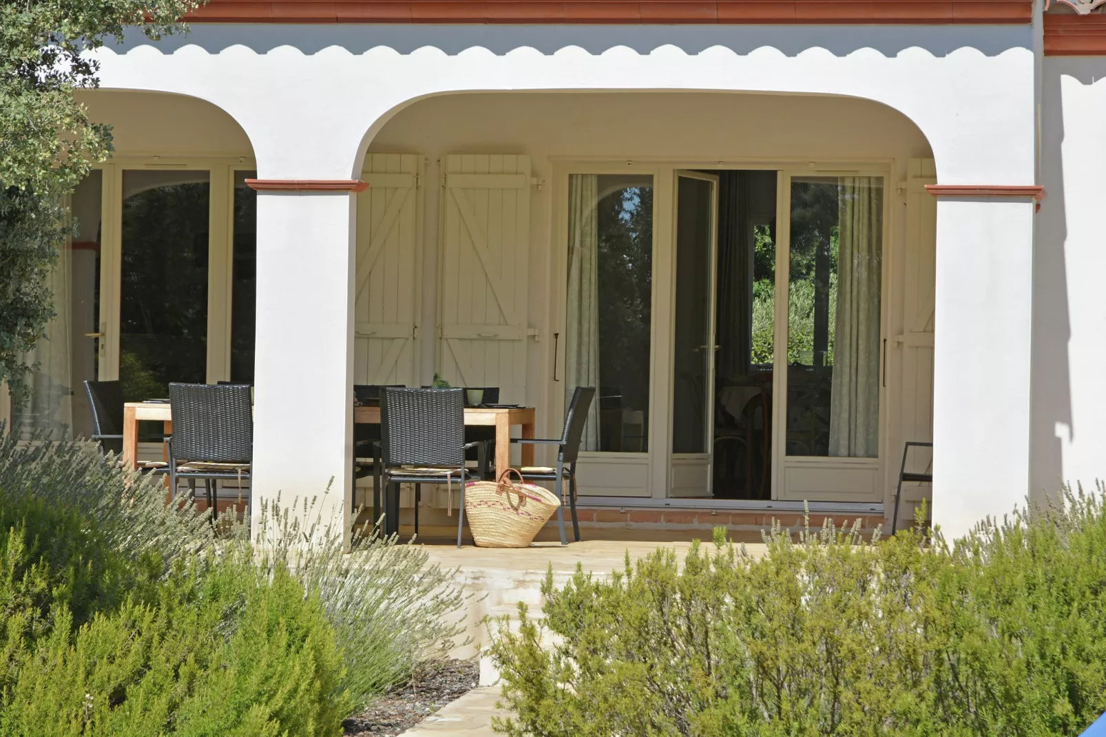 Escales-Terrace balcony
