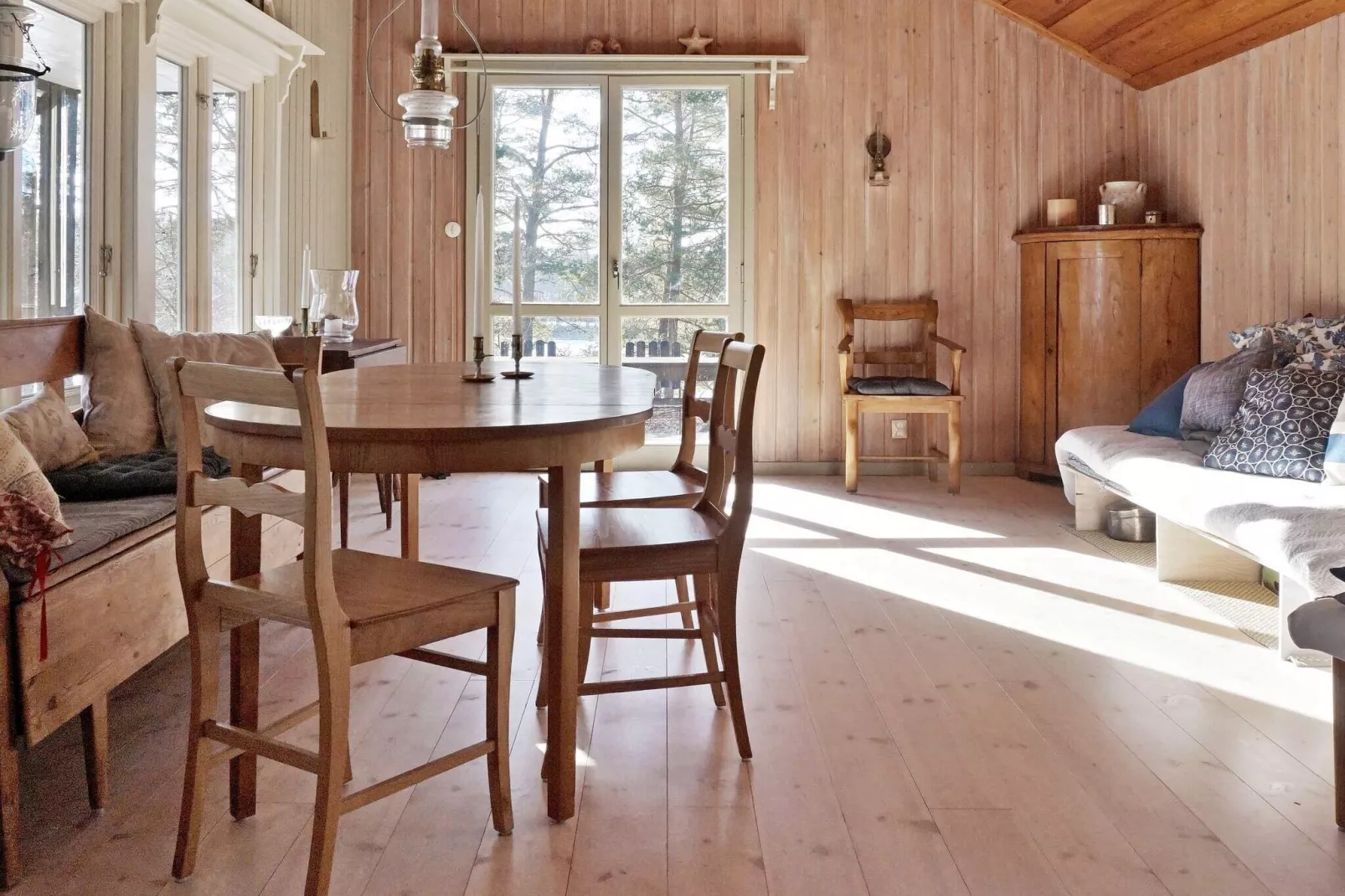 6 person holiday home in DJURHAMN-By Traum-Indoor