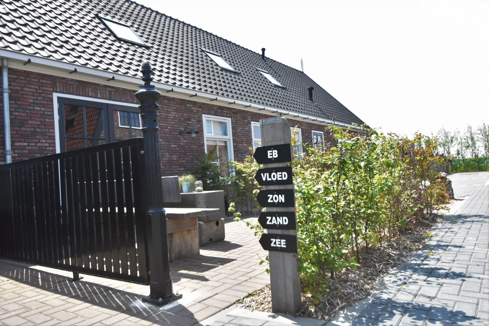 Hazenborgh - Zand-Exterior summer
