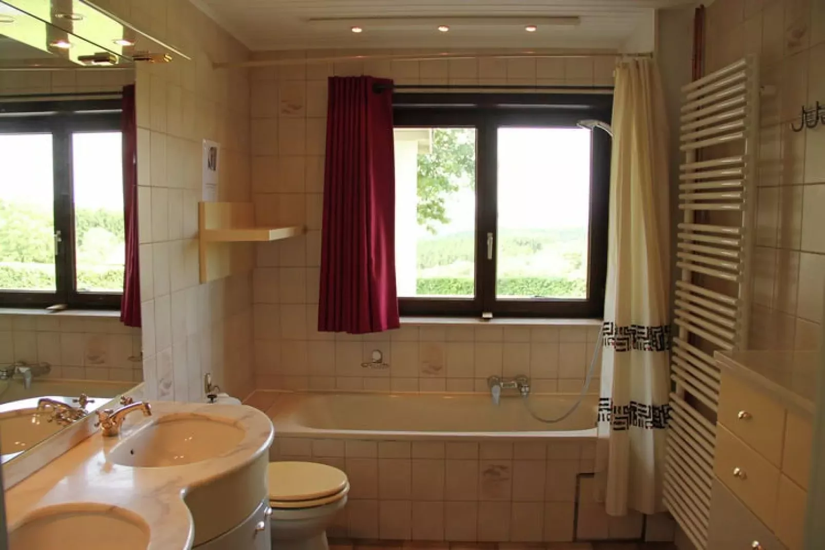Le Paradis et Espace-Bathroom