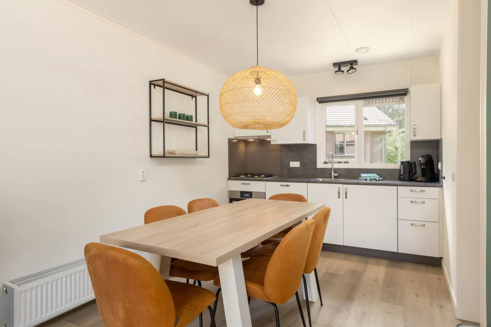 Park De Peel 5-Kitchen