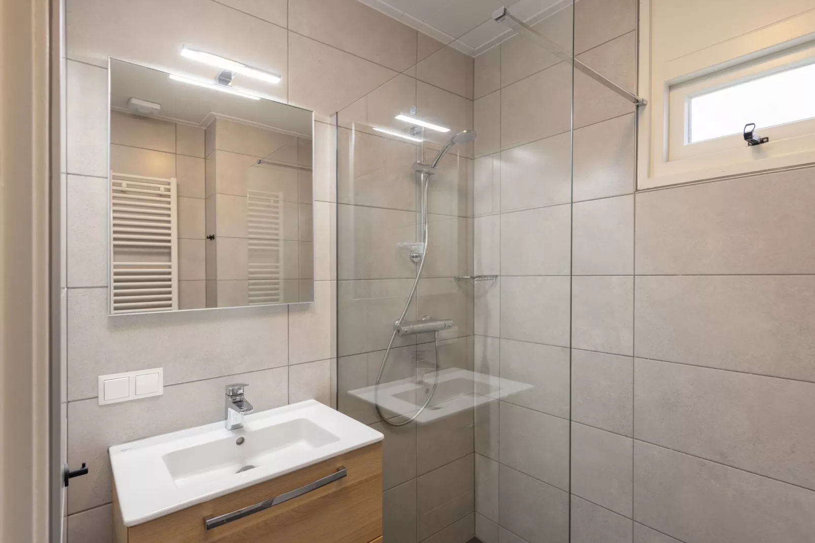 Park De Peel 5-Bathroom