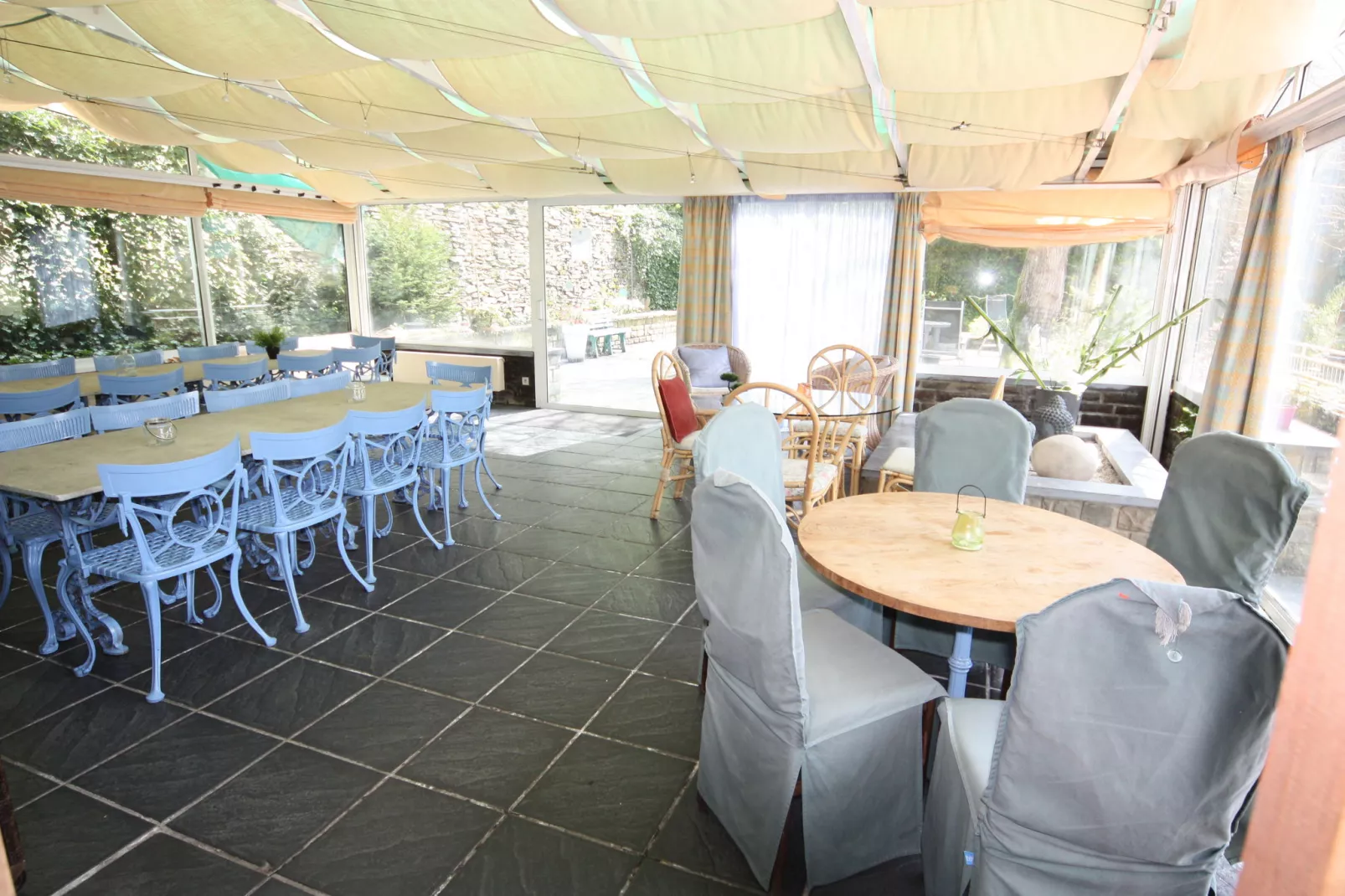 Ardenne Vintage-Terrace balcony
