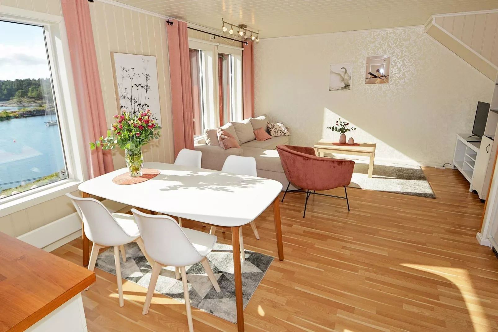 6 person holiday home in EYDEHAVN-Indoor