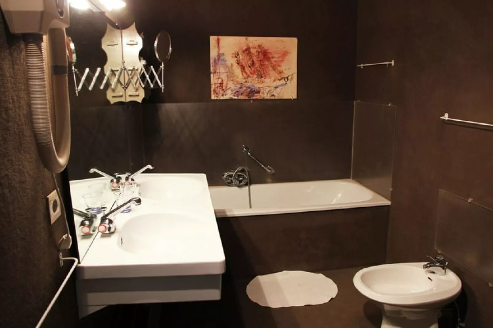 Ardenne Vintage-Bathroom