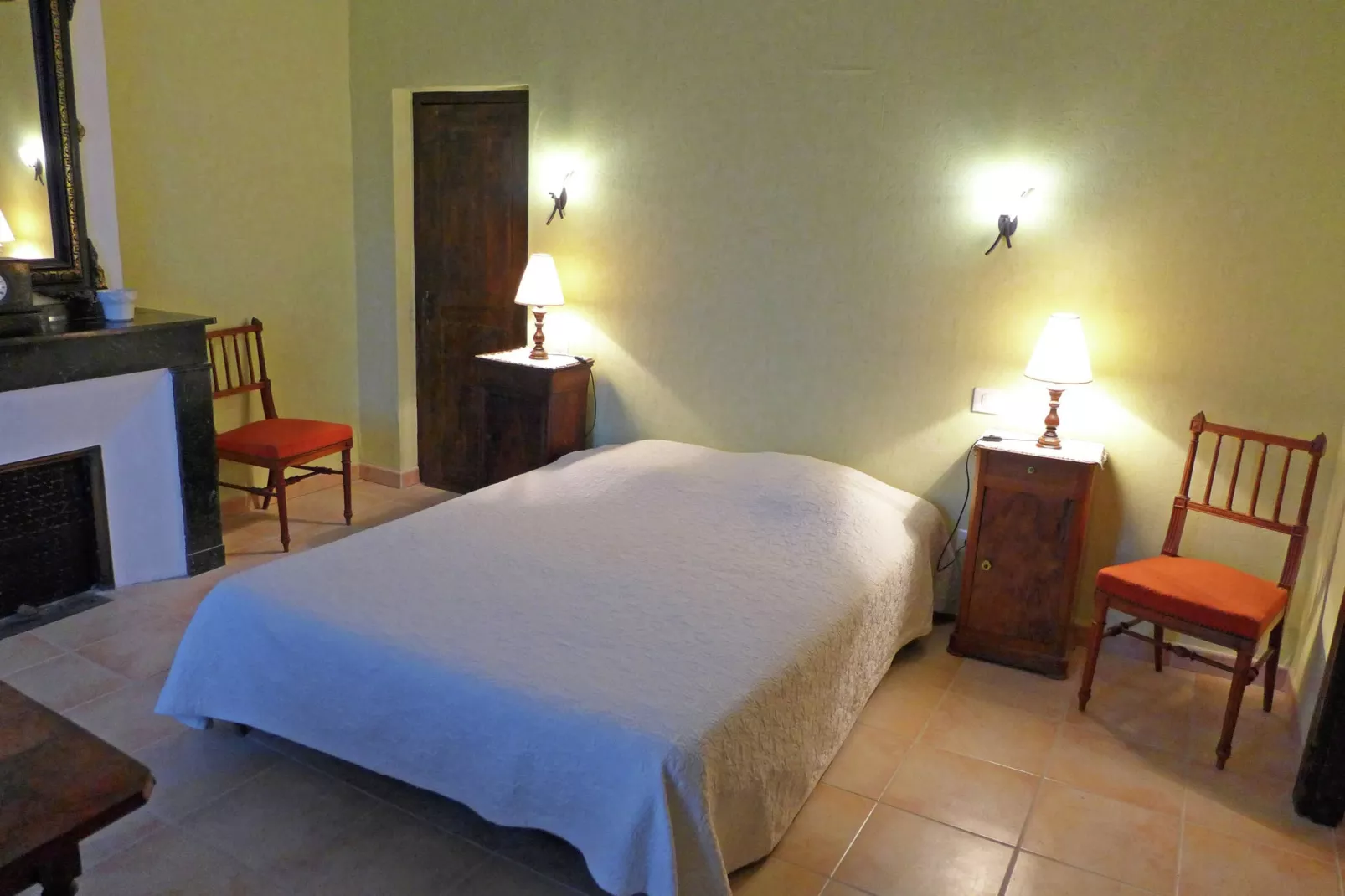 Montbrun-des-Corbières-Schlafzimmer