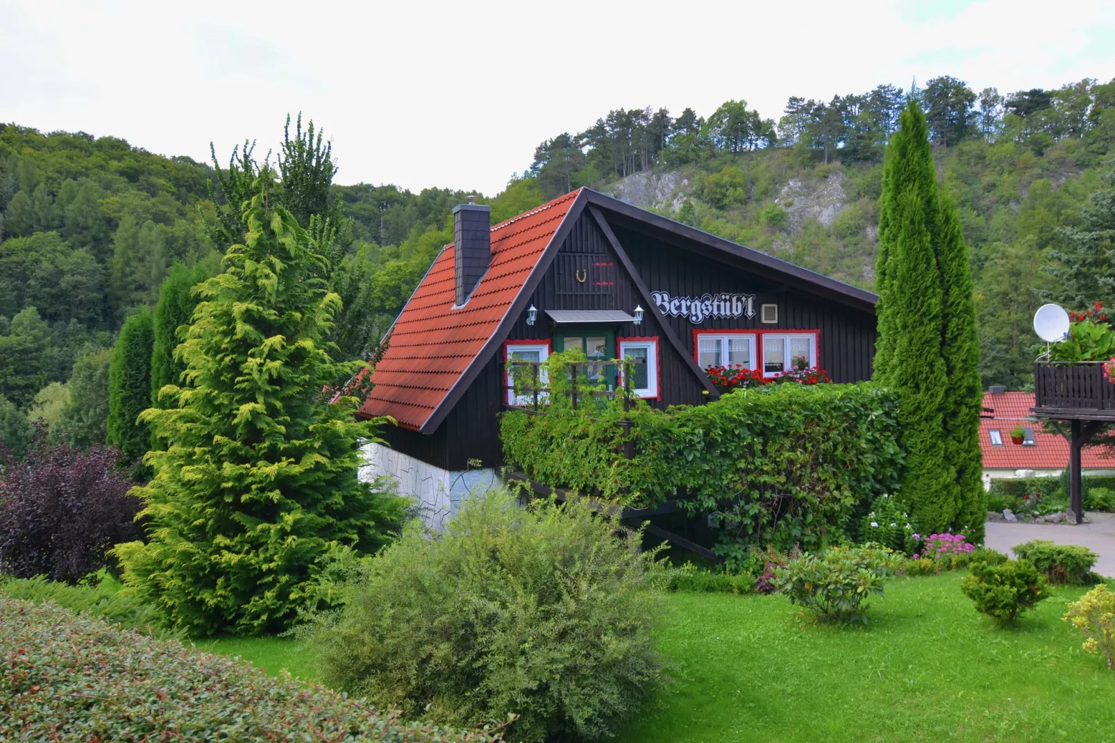 Bergfeld-Gardens summer