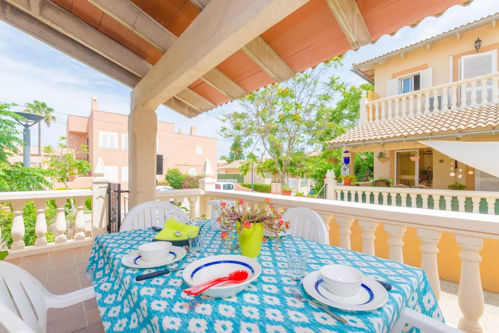 Aritja, 5-Exterior summer