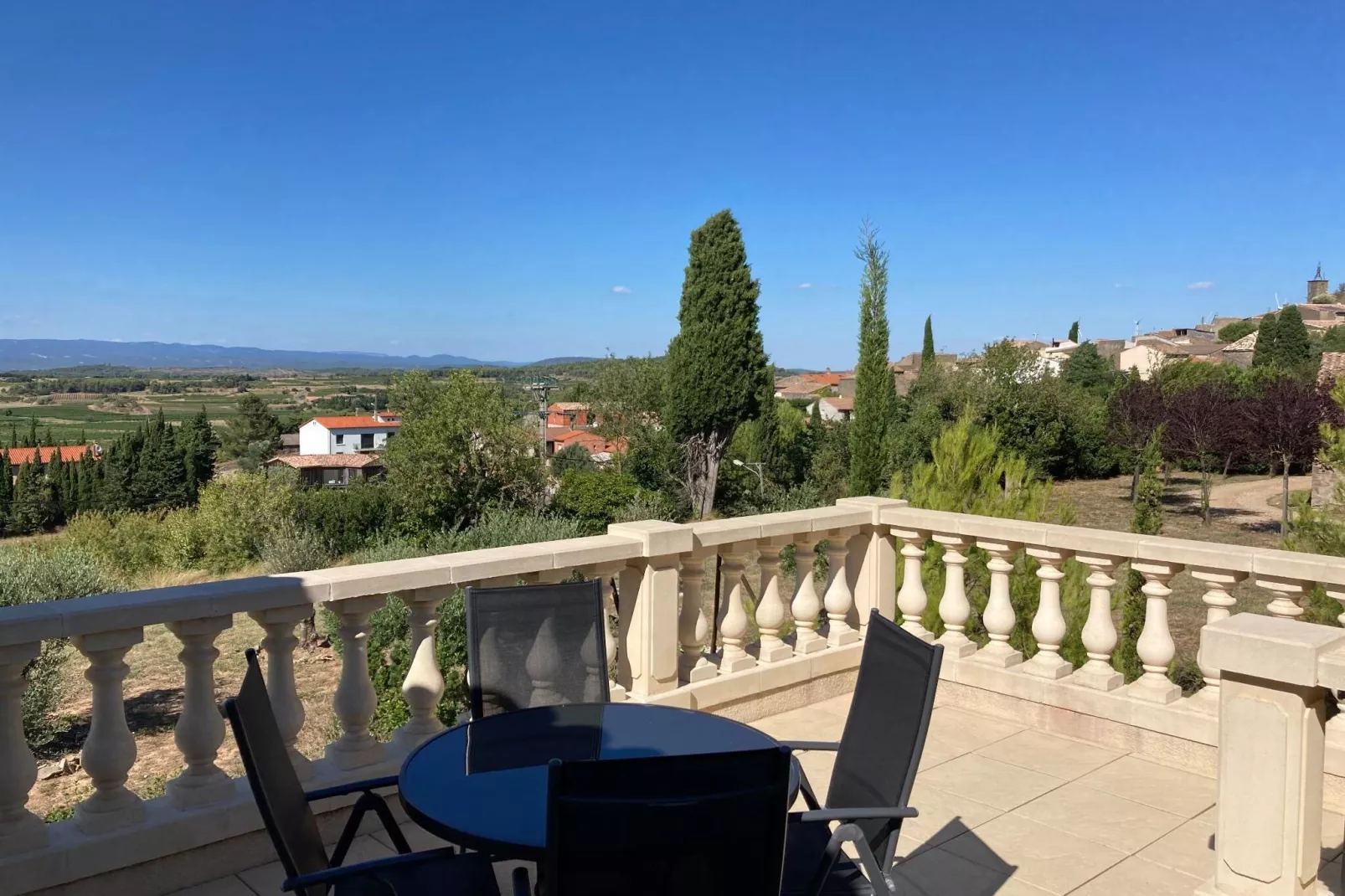 Chateau Henry-Ambiente