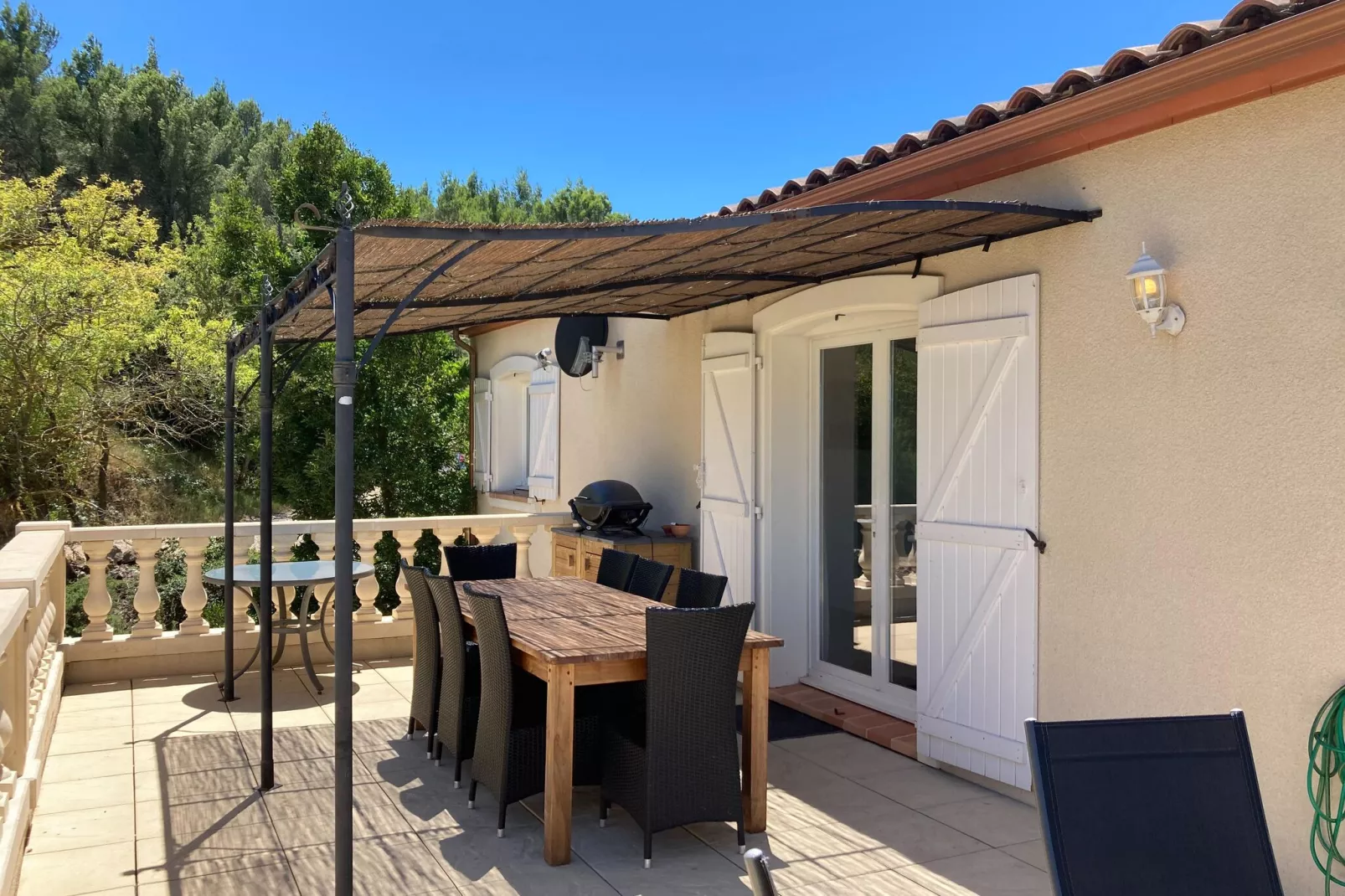 Chateau Henry-Terrassenbalkon