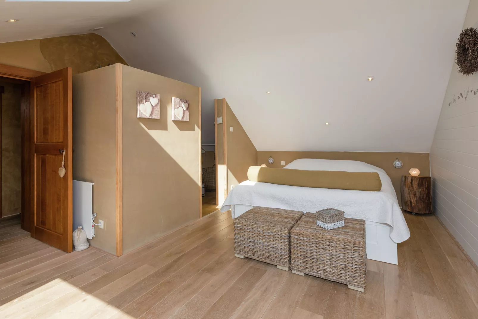 Le Refuge de Césyl-Bedroom