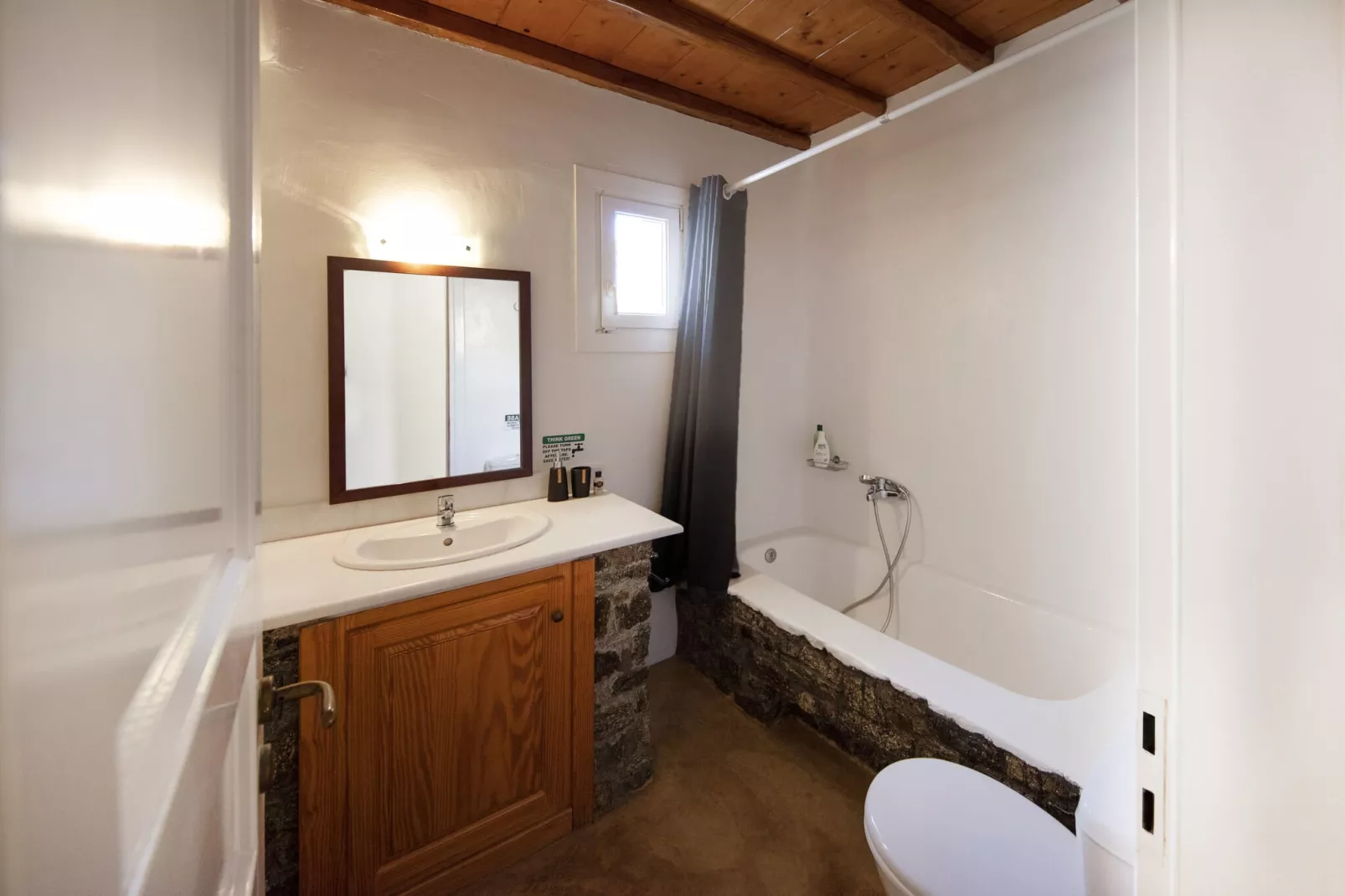 Villa Kappas-Bathroom