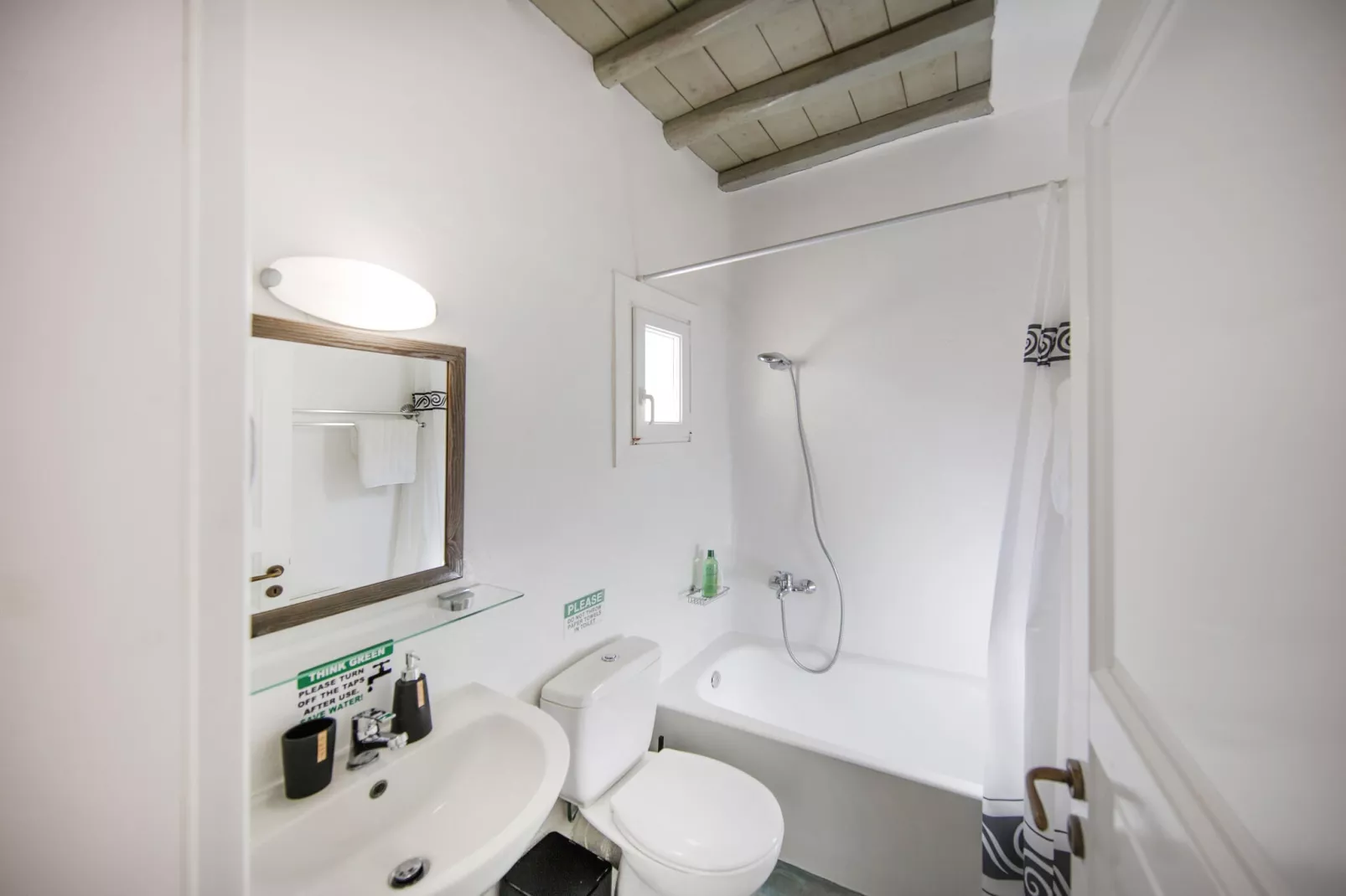 Villa Kappas-Bathroom