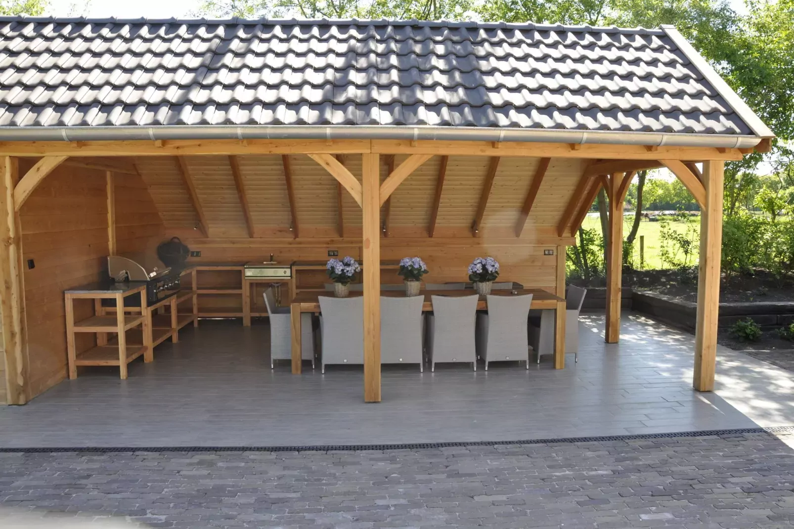 Landhuis de Linde-Terrace balcony