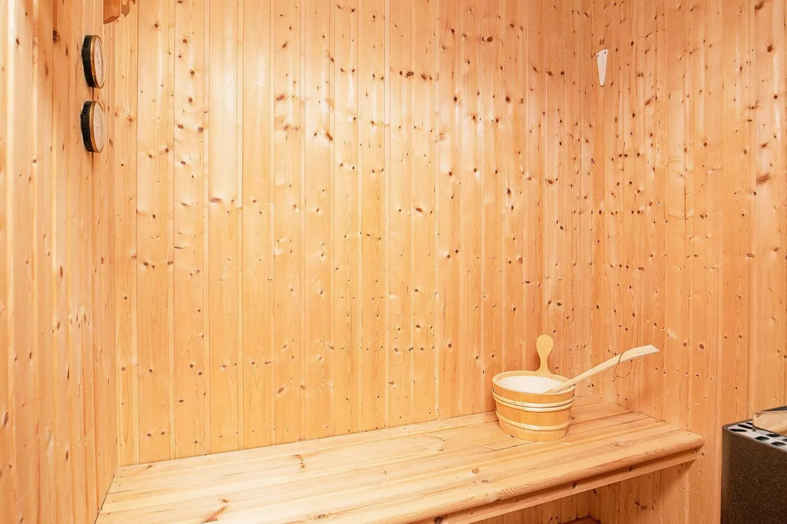 8 person holiday home in Ulfborg-Sauna