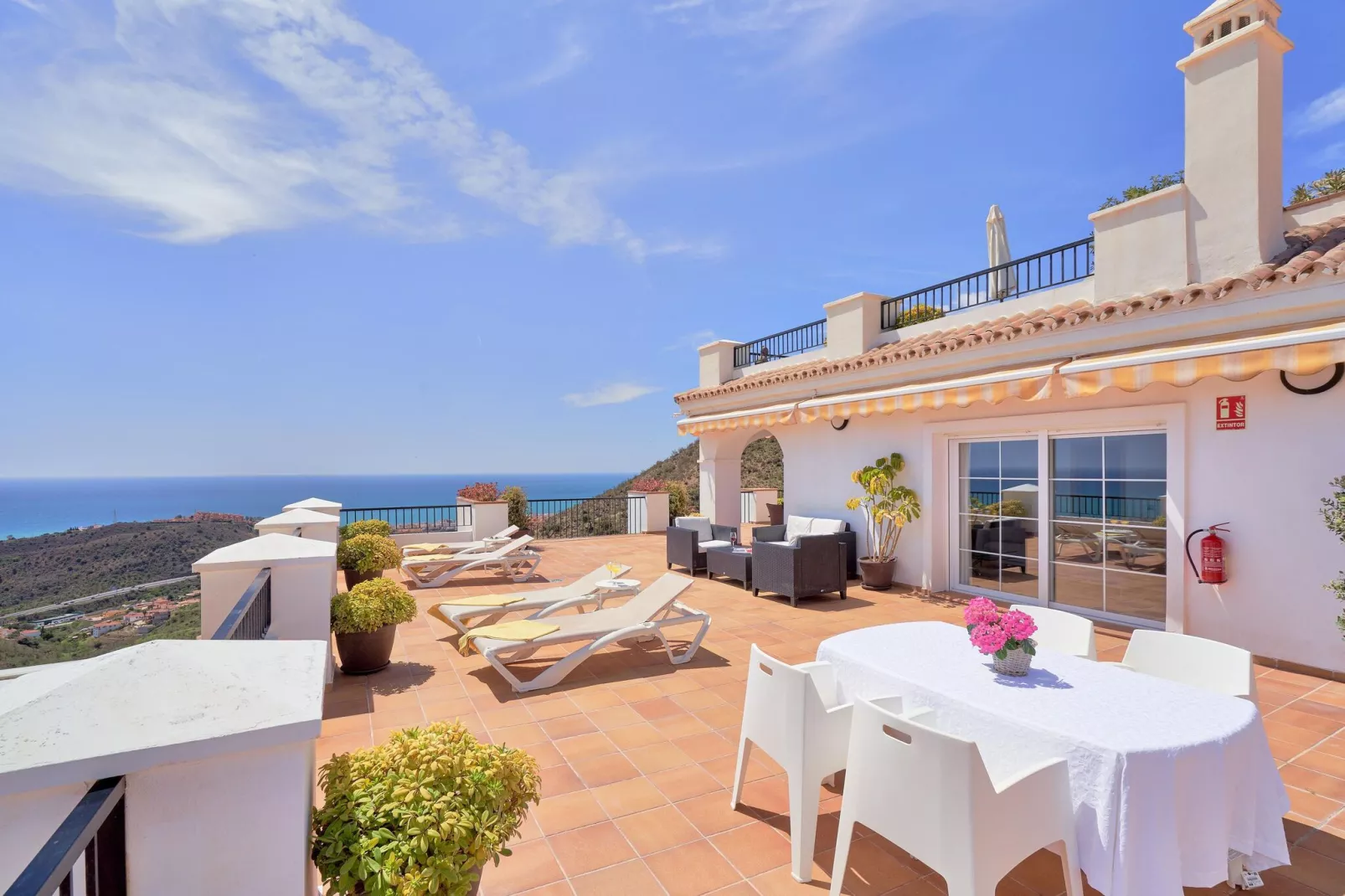 La Zanaida III-Terrace balcony