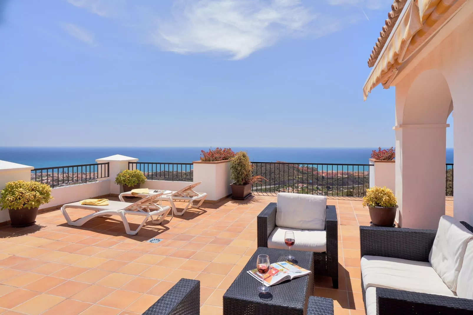 La Zanaida III-Terrace balcony