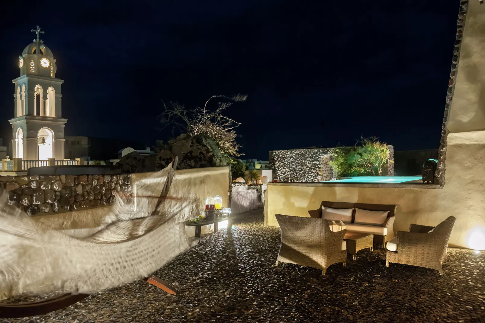 Mansion Kyani-Terrace balcony