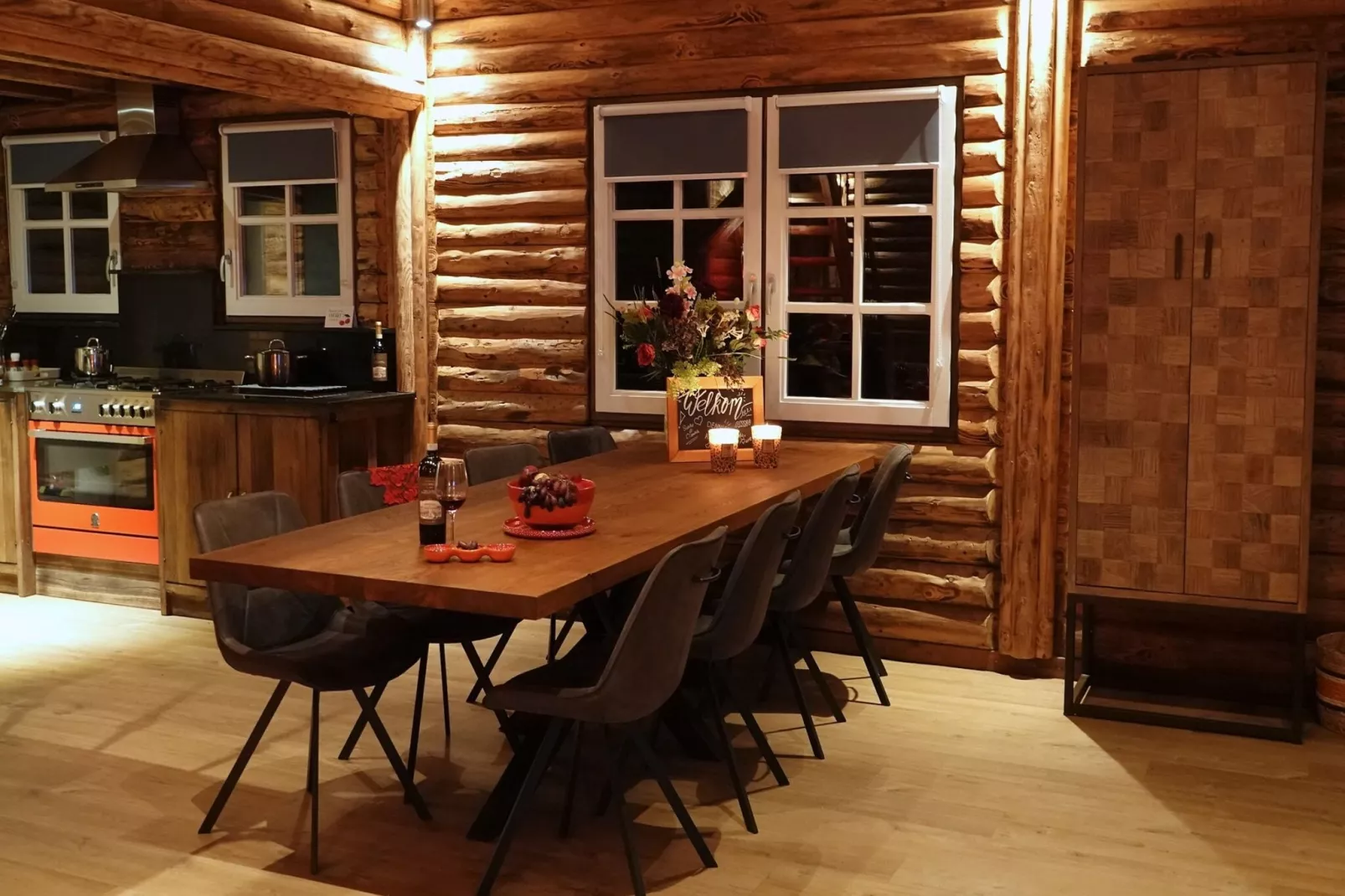 Parc de Kievit 11-Dining room