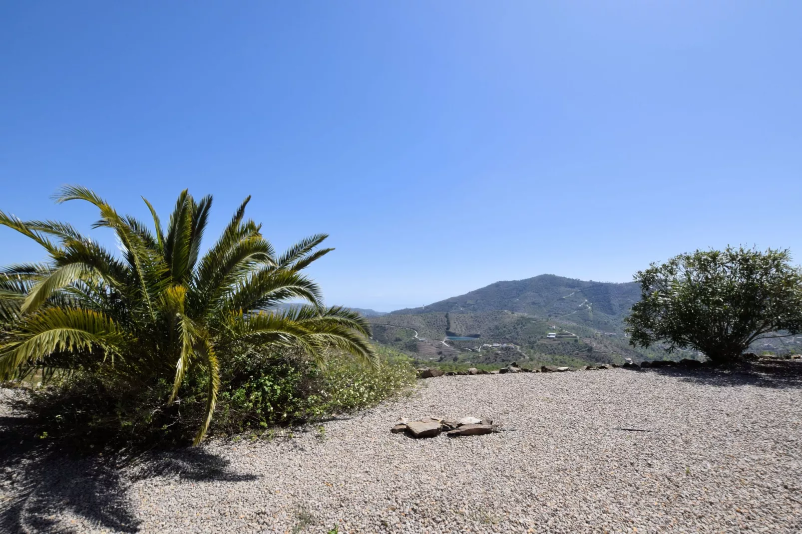 Villa Bandoleros-Gardens summer
