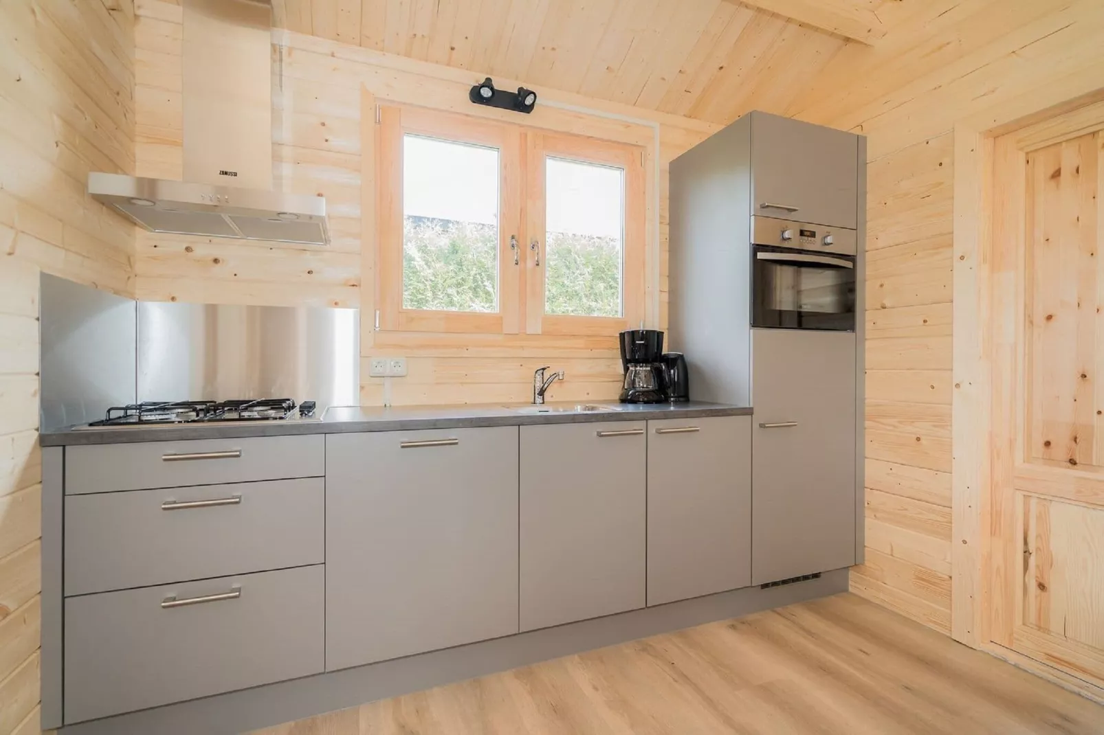 Parc de Kievit 12-Kitchen