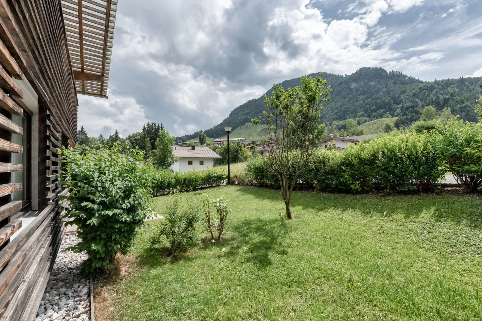 Haus Jäger III XL-Gardens summer