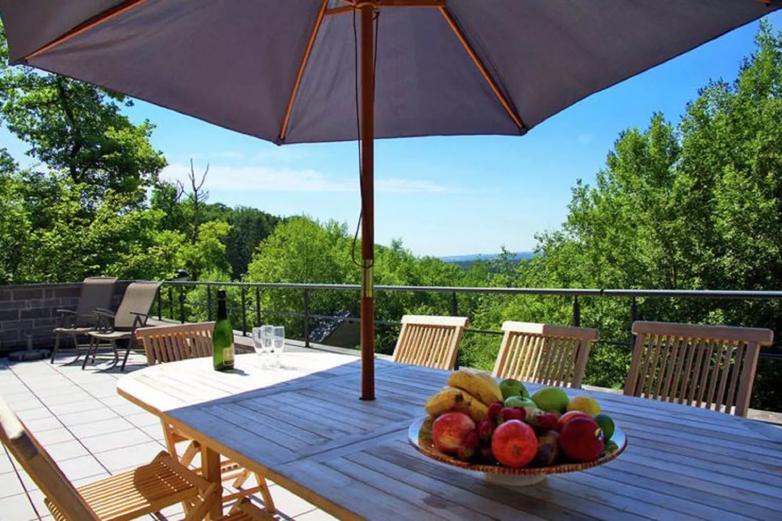 Villa Swing-Balcon-terrasse
