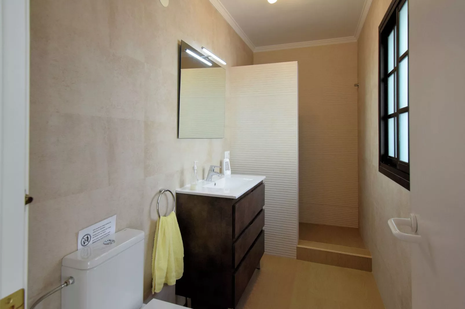 Casa Loli-Bathroom