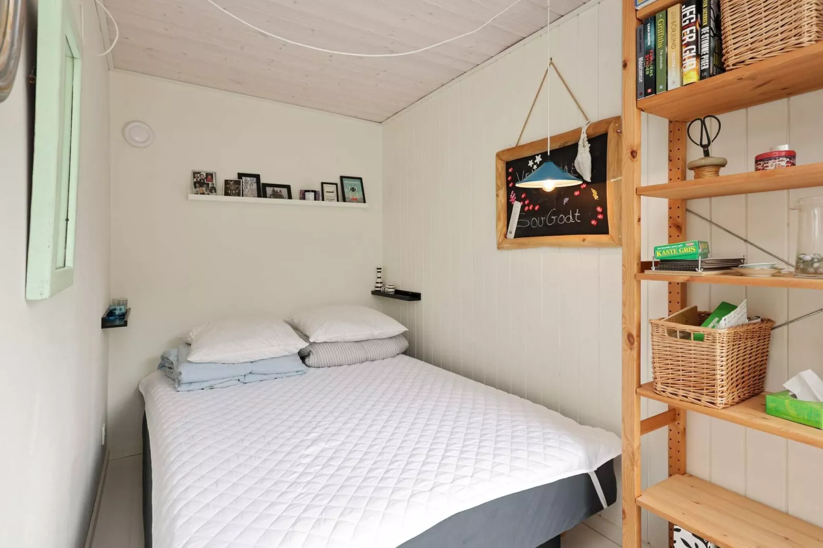 6 person holiday home in Karrebæksminde-By Traum-Indoor