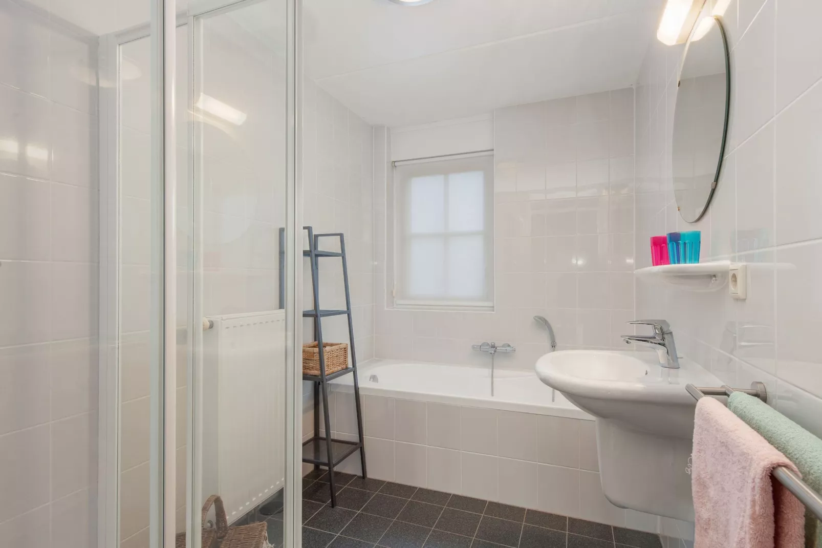 Buitenplaats De Hildenberg 2-Bathroom